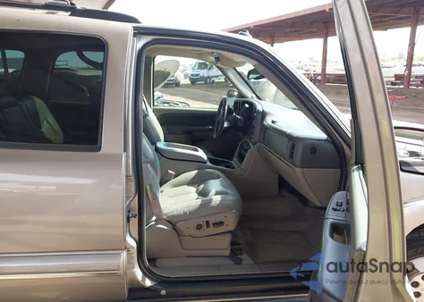 2003 Chevrolet Tahoe Lt z USA, uszkodzony, nr VIN 1GNEC13Z03R307320